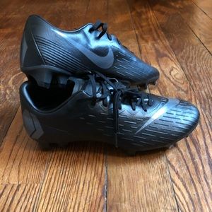 Nike Mercurial Vapor 12 Pro Rare Cleat Men Size 7